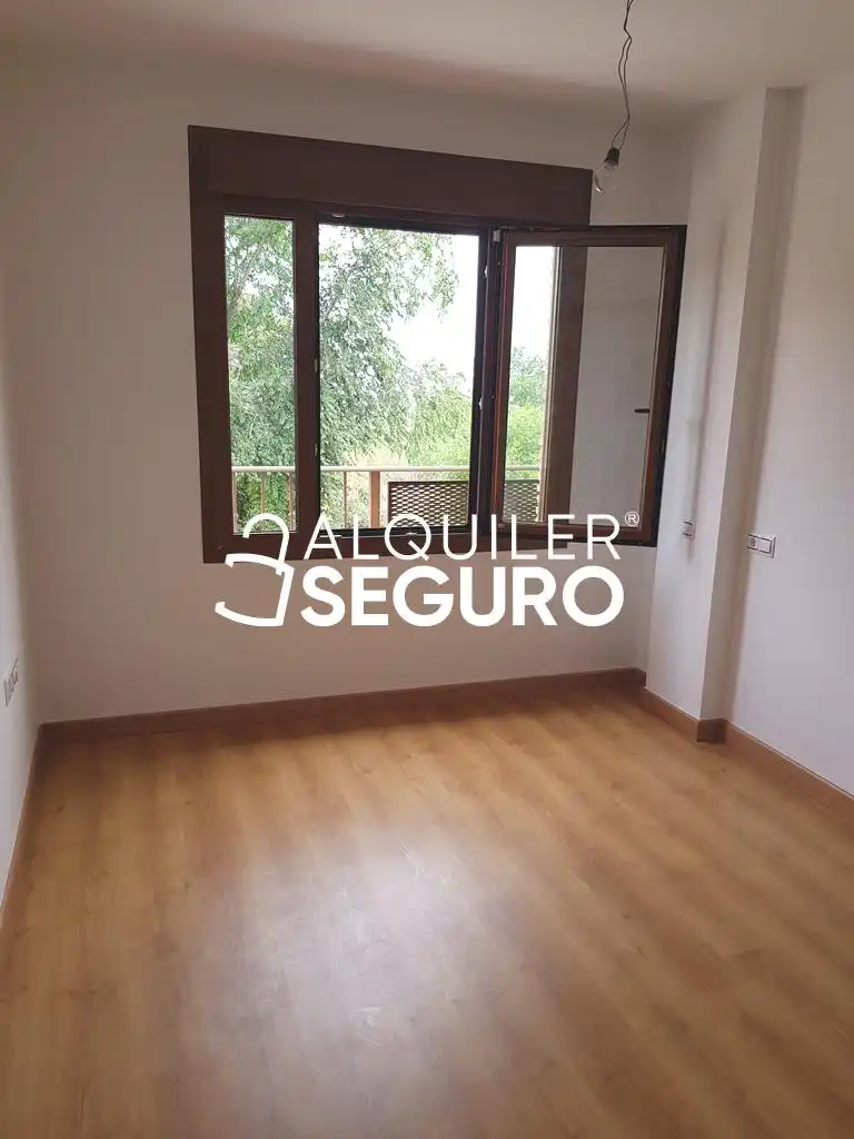 Wohnung zur Miete in CR M-213 ANCHUELO ( CL Portillo), Pozo de Guadalajara