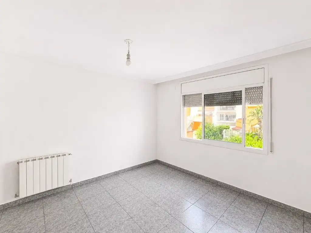 Bedroom of Flat for sale in Sant Boi de Llobregat