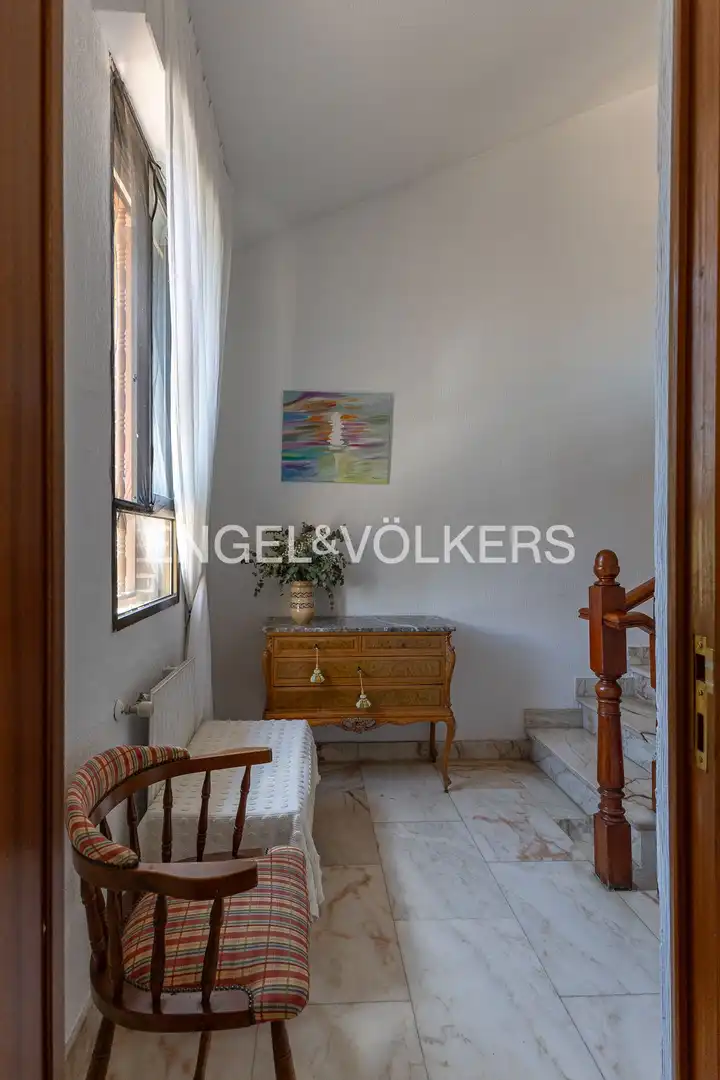 Sala de estar de Casa o chalet en venta en Pozuelo de Alarcón con Aire acondicionado, Calefacción y Jardín privado