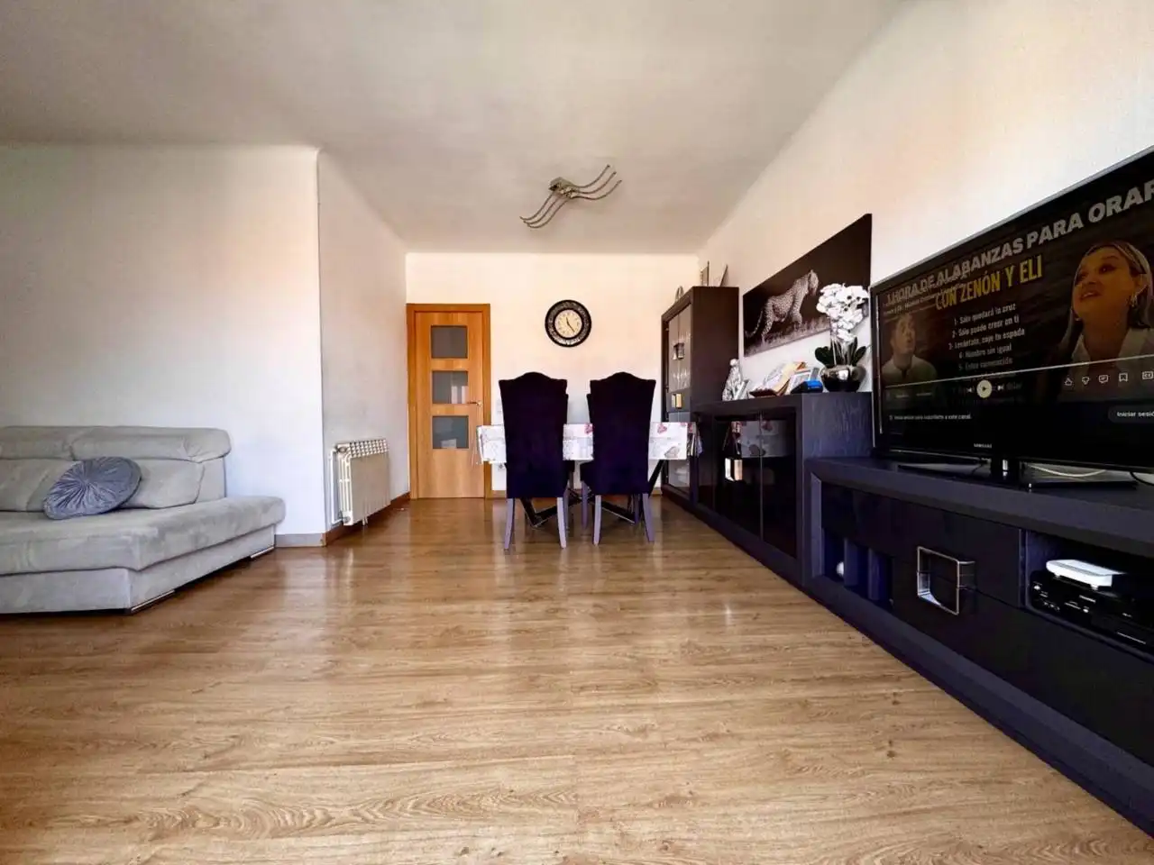 Houses for sale in Paseo Joan Miró, La Balconada - Cal Gravat