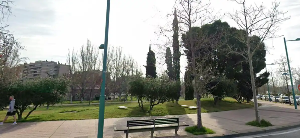 Jardí de Pis en venda en La Almozara