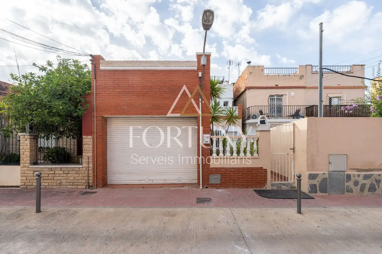 Casa en venta en Passatge Mare de Déu de la Macarena