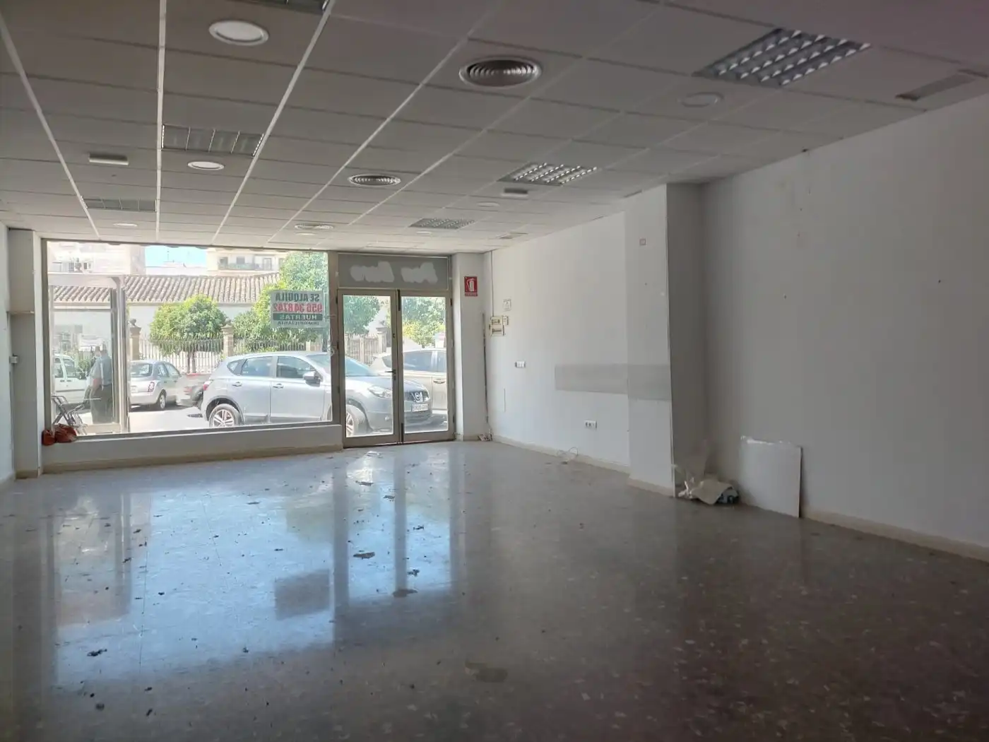 Local comercial de lloguer a Calle Diego Fernandez Herrera, imagen 7