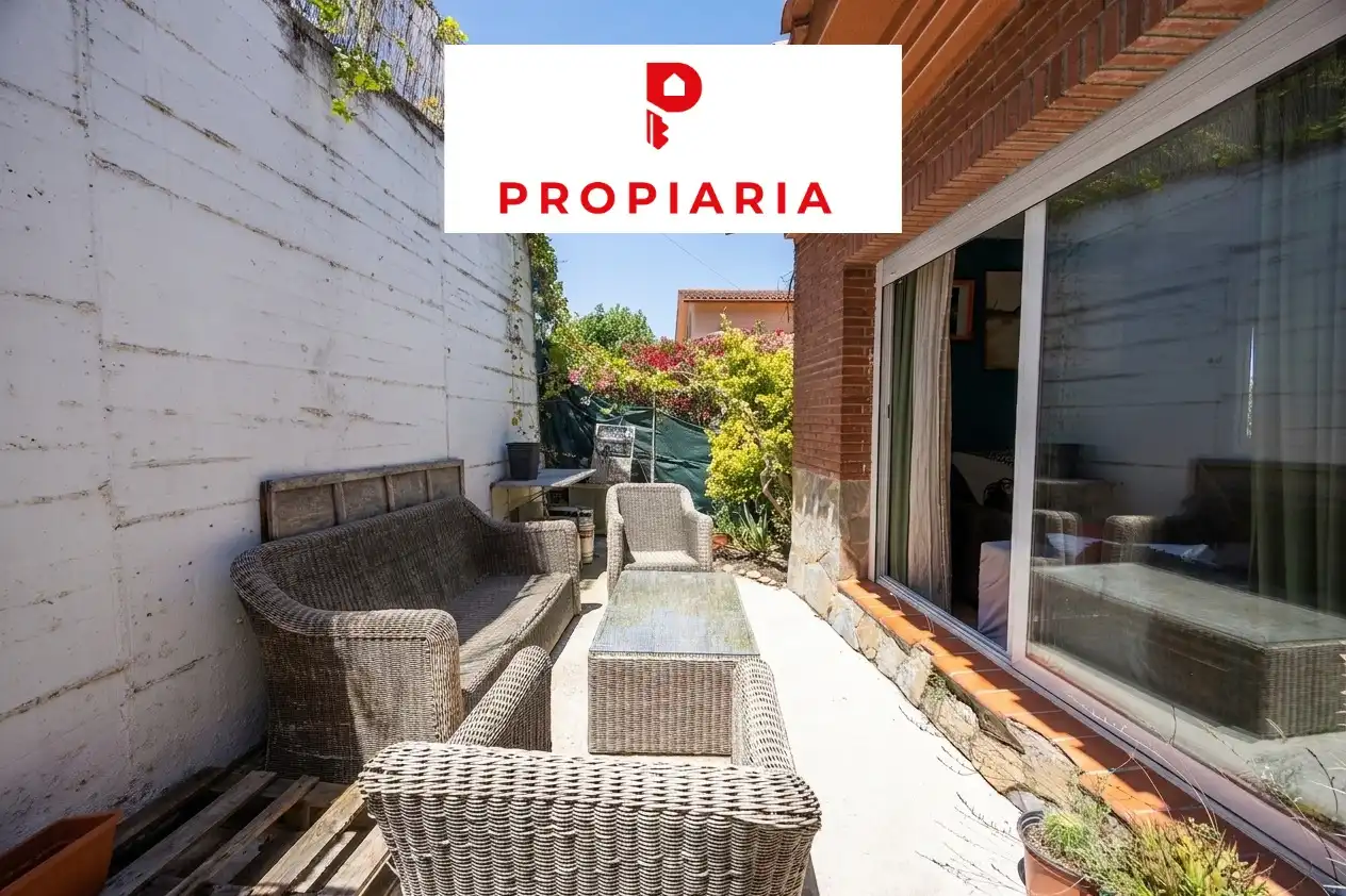 Terrassa de Casa o xalet en venda en Cervelló amb Aire condicionat, Jardí privat i Terrassa