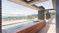 Piscina de Àtic en venda en Esplugues de Llobregat amb Aire condicionat, Calefacció i Terrassa