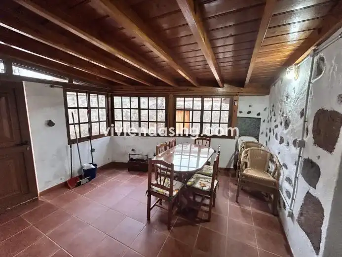 Menjador de Casa o xalet de lloguer en Buenavista del Norte amb Rentadora i Es permeten mascotes