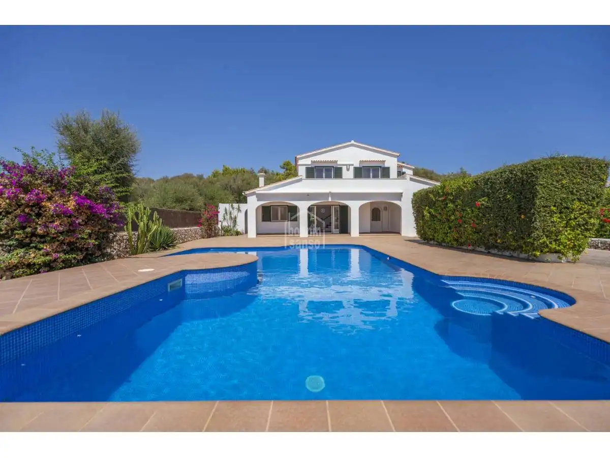 Xalet amb piscina en venda a Trebalúger