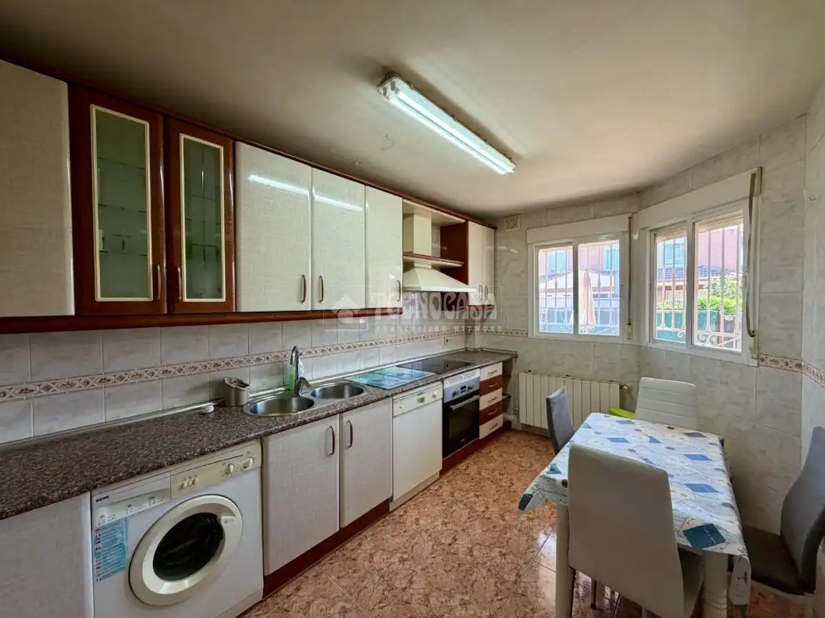Kitchen of Detached homes for sale in Azuqueca de Henares