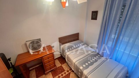 Photo 3 of Flat for sale in San Bernabé, Algeciras