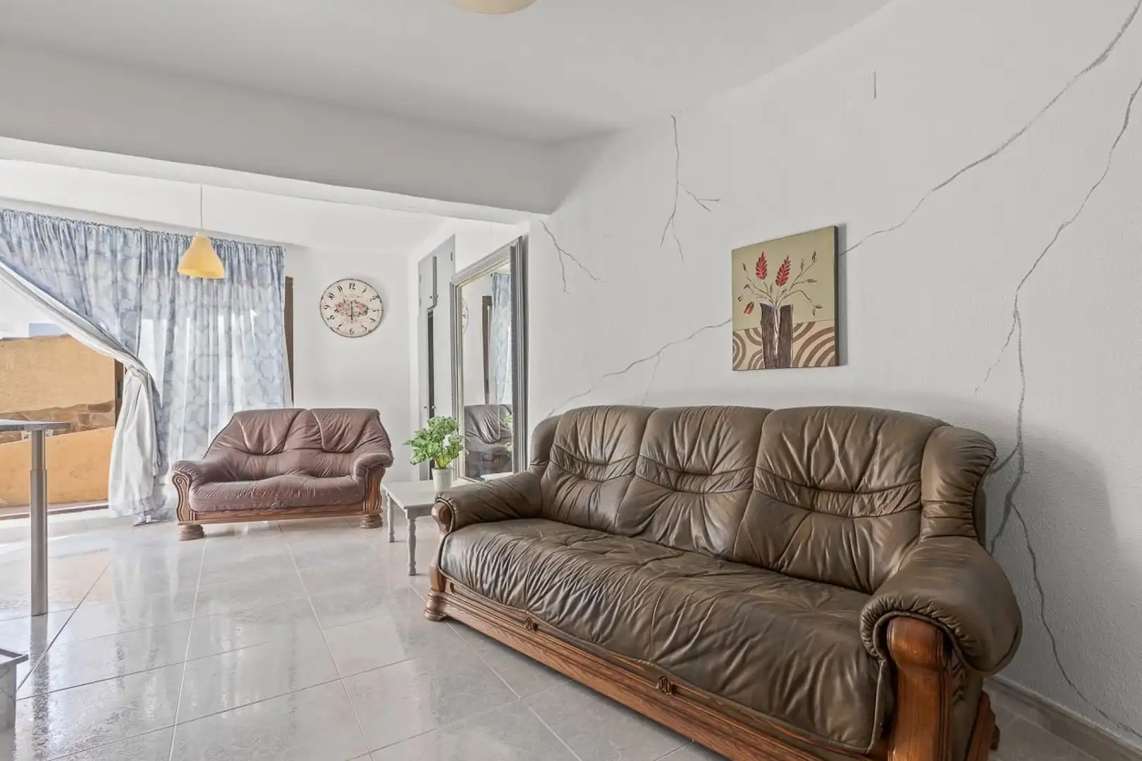 Sala d'estar de Casa o xalet en venda en Orihuela amb Aire condicionat, Jardí privat i Terrassa