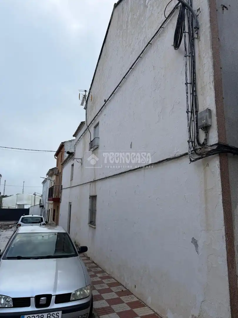 Exterior view of Houses for sale in Baeza  with Furnished and Balcony