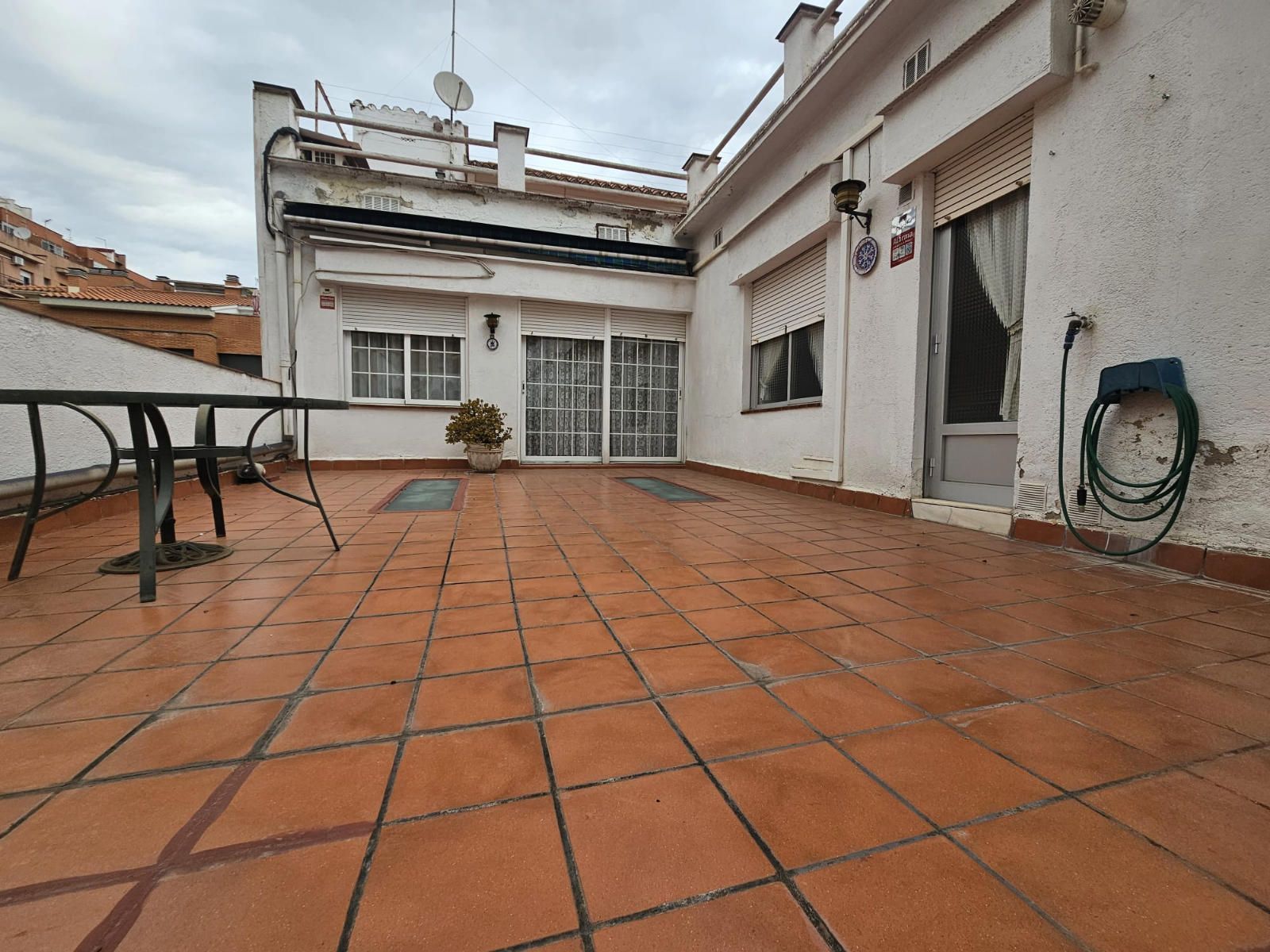 Terrace of House or chalet for sale in Sabadell  with Air Conditioner and Terrace