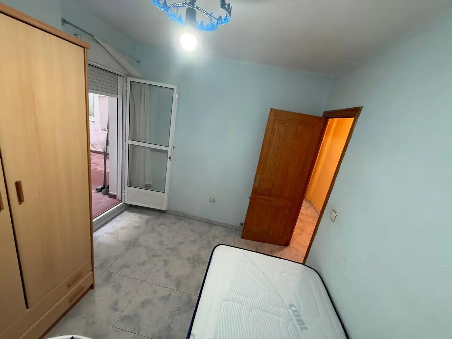 Bedroom of Flat for rent in Cáceres  with Heating, Furnished and Balcony