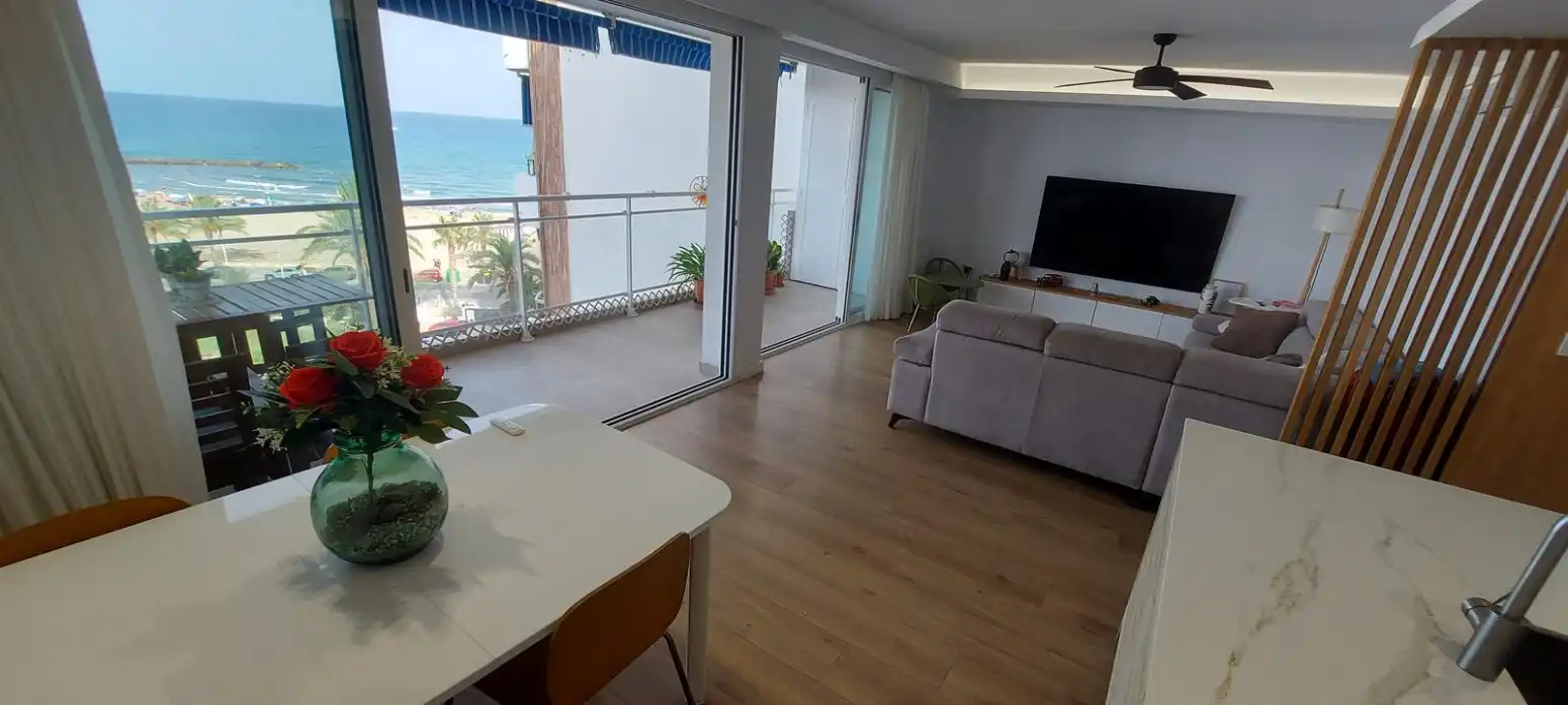 Sala de estar de Piso de alquiler en Sagunto / Sagunt con Jardín privado, Terraza y Amueblado