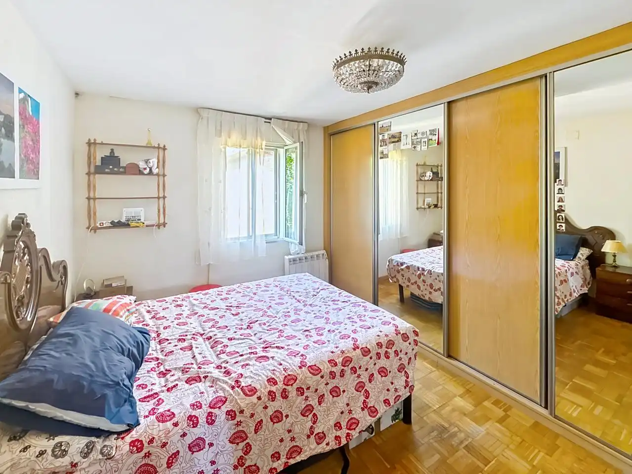Habitación de Piso en venta en Madrid con Calefacción, Terraza y Amueblado