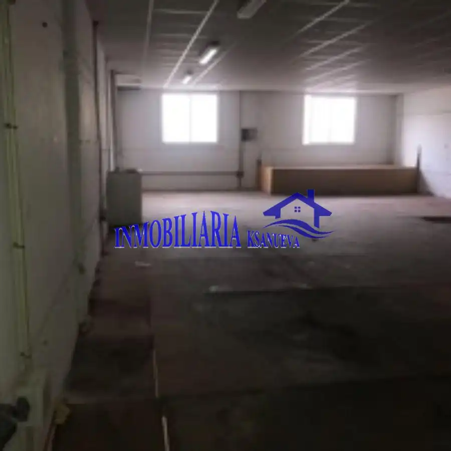 Nau industrial de lloguer en Córdoba