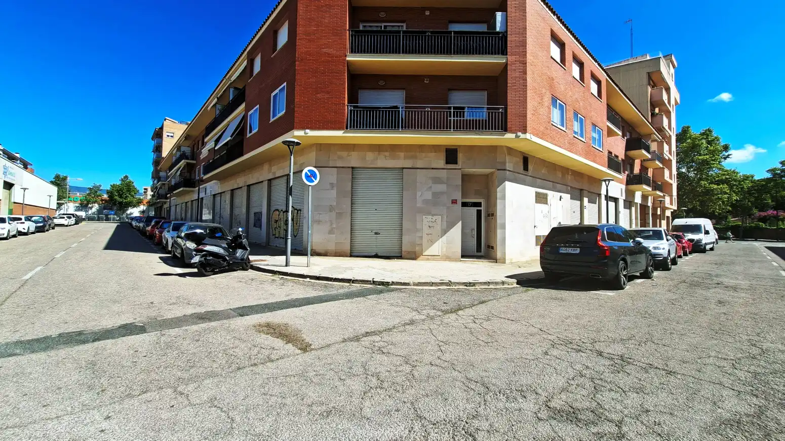 Exterior view of Commercial properties for sale in Reus