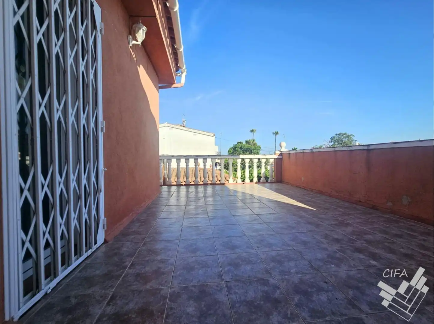 Terrassa de Casa o xalet en venda en Vinaròs amb Aire condicionat, Calefacció i Jardí privat