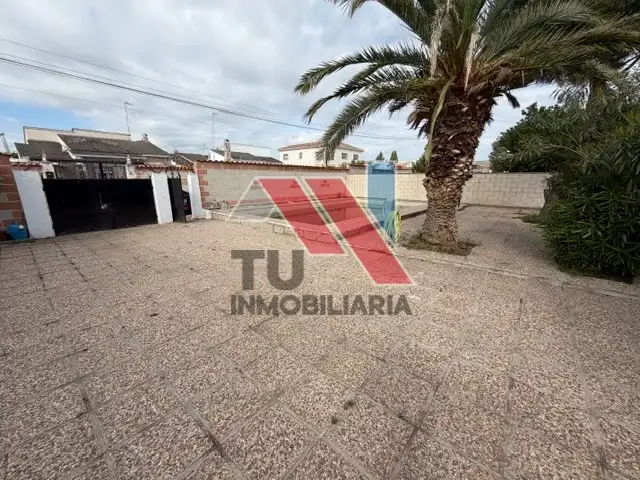 Aparcament de Casa o xalet en venda en Villamiel de Toledo amb Aire condicionat, Terrassa i Piscina