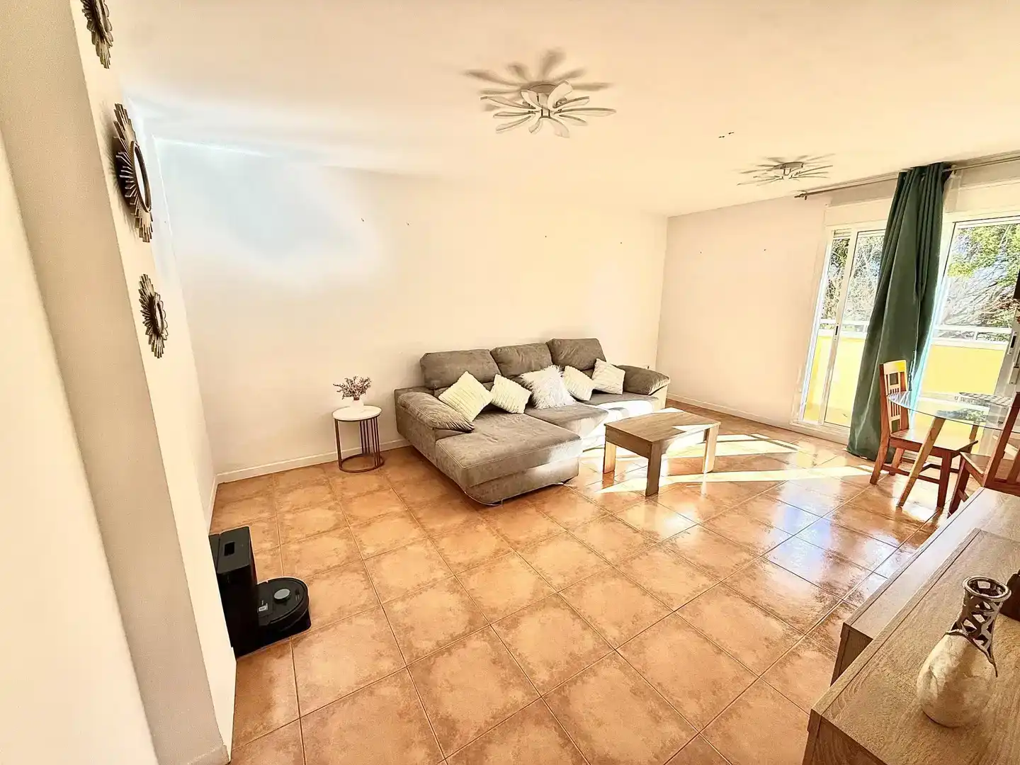 Sala d'estar de Pis en venda en El Ejido amb Aire condicionat i Balcó