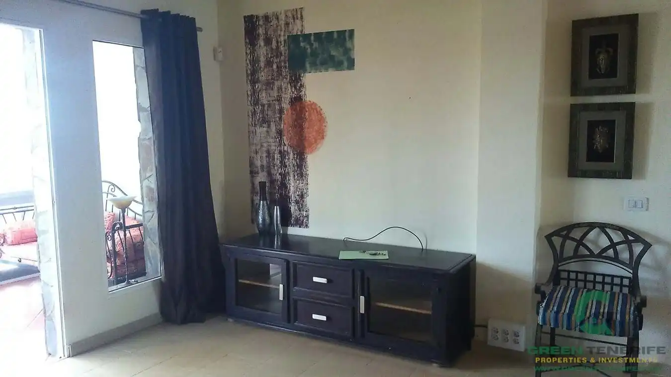 Sala de estar de Casa o chalet en venta en Arona con Piscina