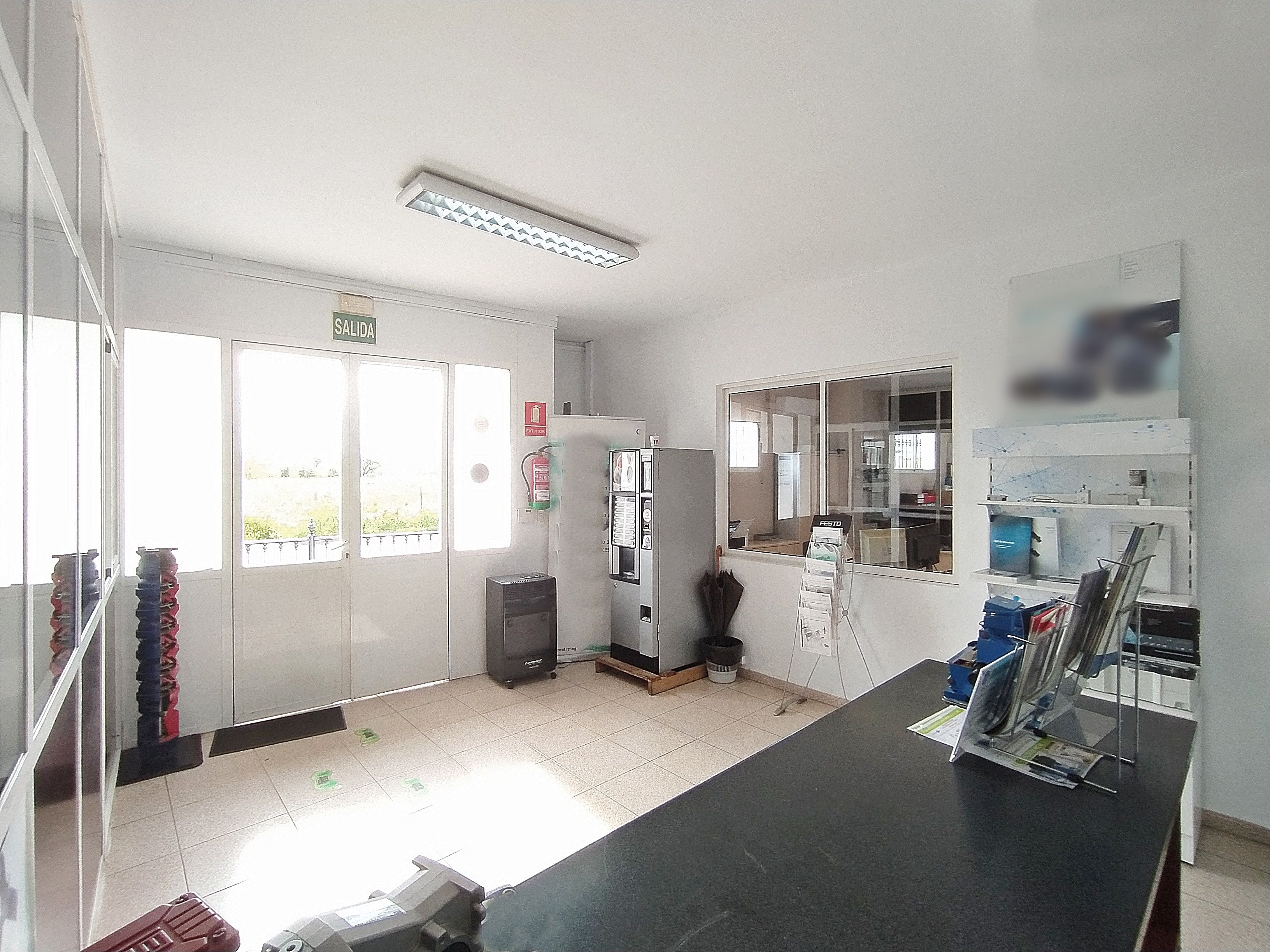 Nau industrial en venda en Mérida