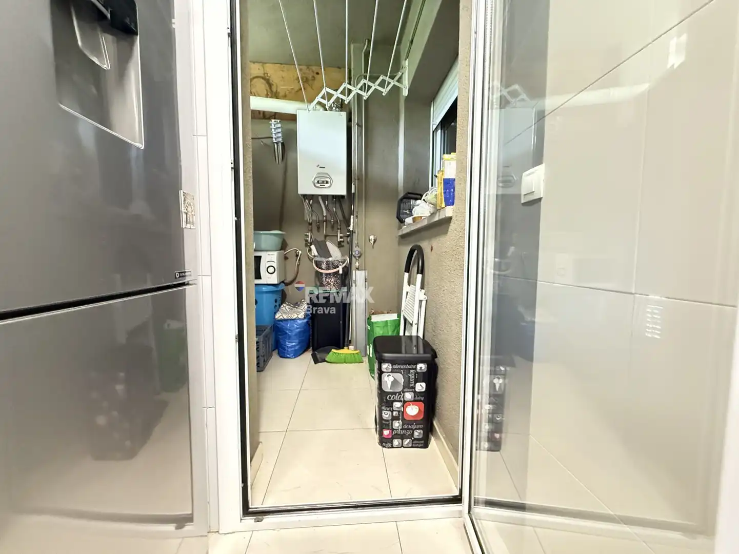 Kitchen of Flat for sale in La Jonquera  with Parquet flooring, Storage room and Furnished