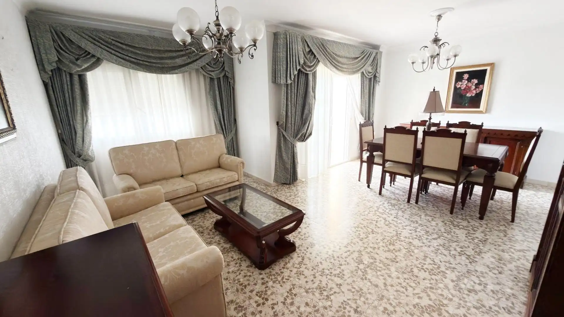 Flat with lift for sale in Avenida ALCALDE FEDERICO MOLINA