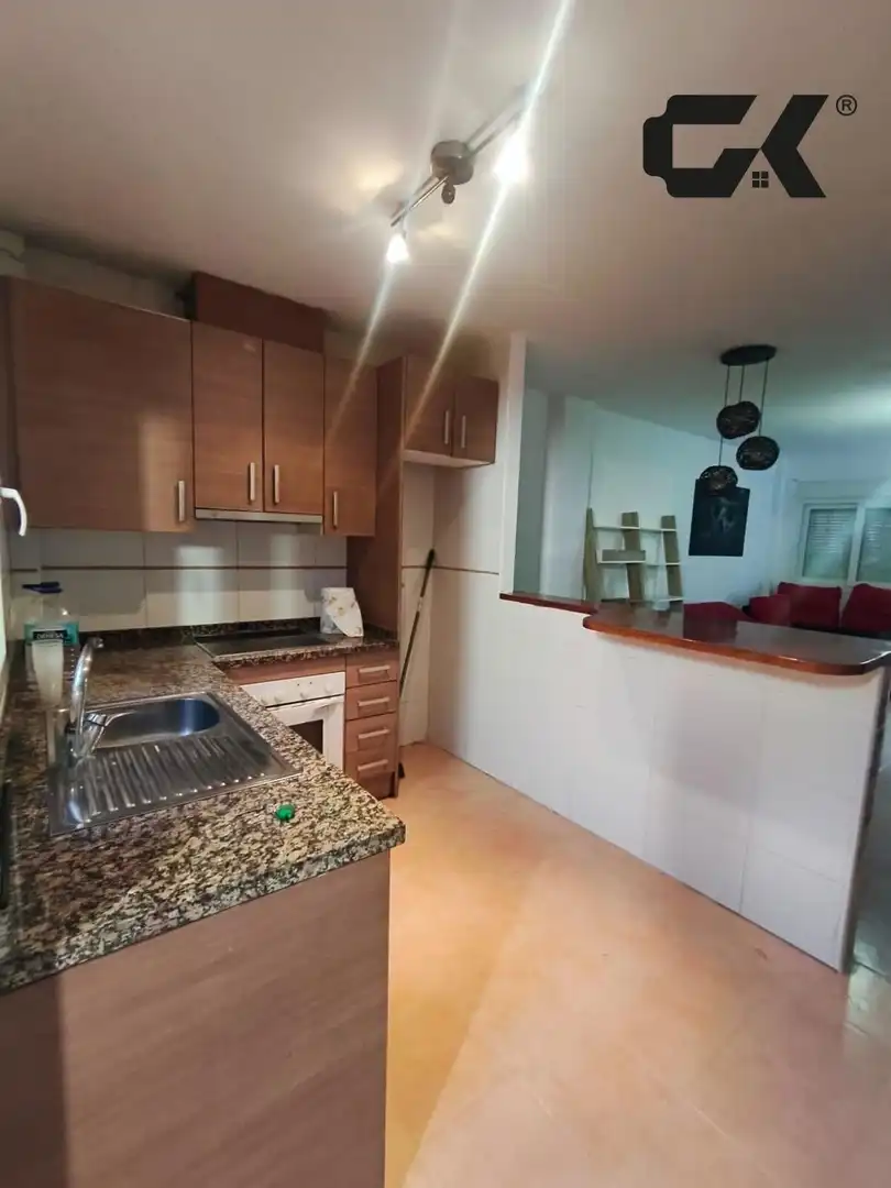 Cuina de Casa adosada en venda en Mazarrón amb Aire condicionat, Jardí privat i Piscina comunitària