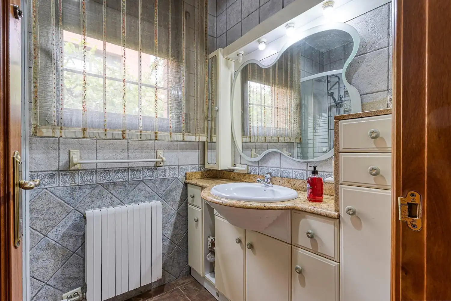 Baño de Casa o chalet en venta en Igualada con Calefacción, Jardín privado y Terraza