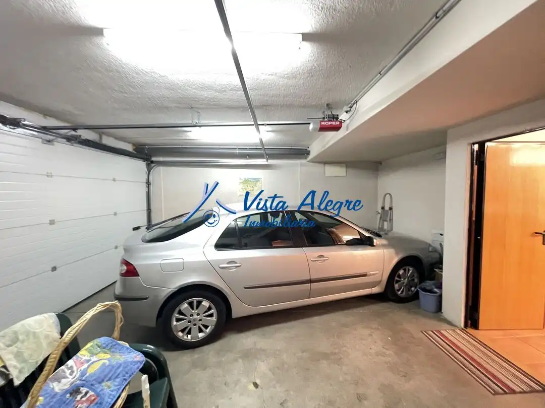 Parking of Detached homes for sale in Haro  with Heating, Parquet flooring and Terrace