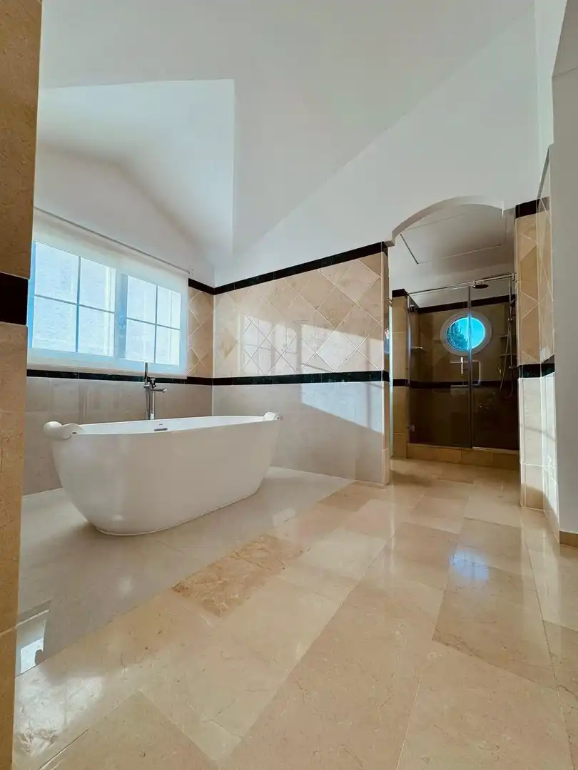 House for sale in Estepona Pueblo, imagen 15