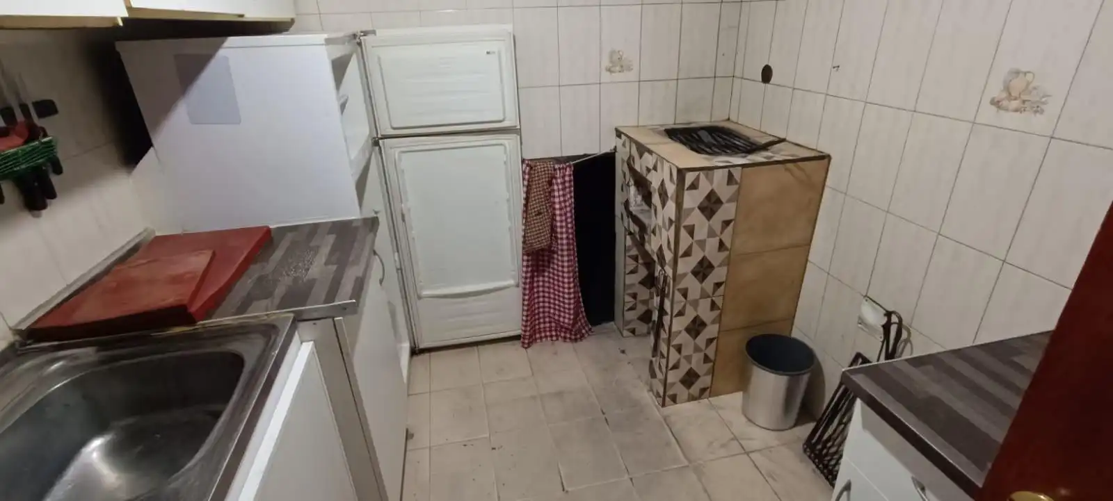 Cuina de Local en venda en Zamora Capital  amb Moblat