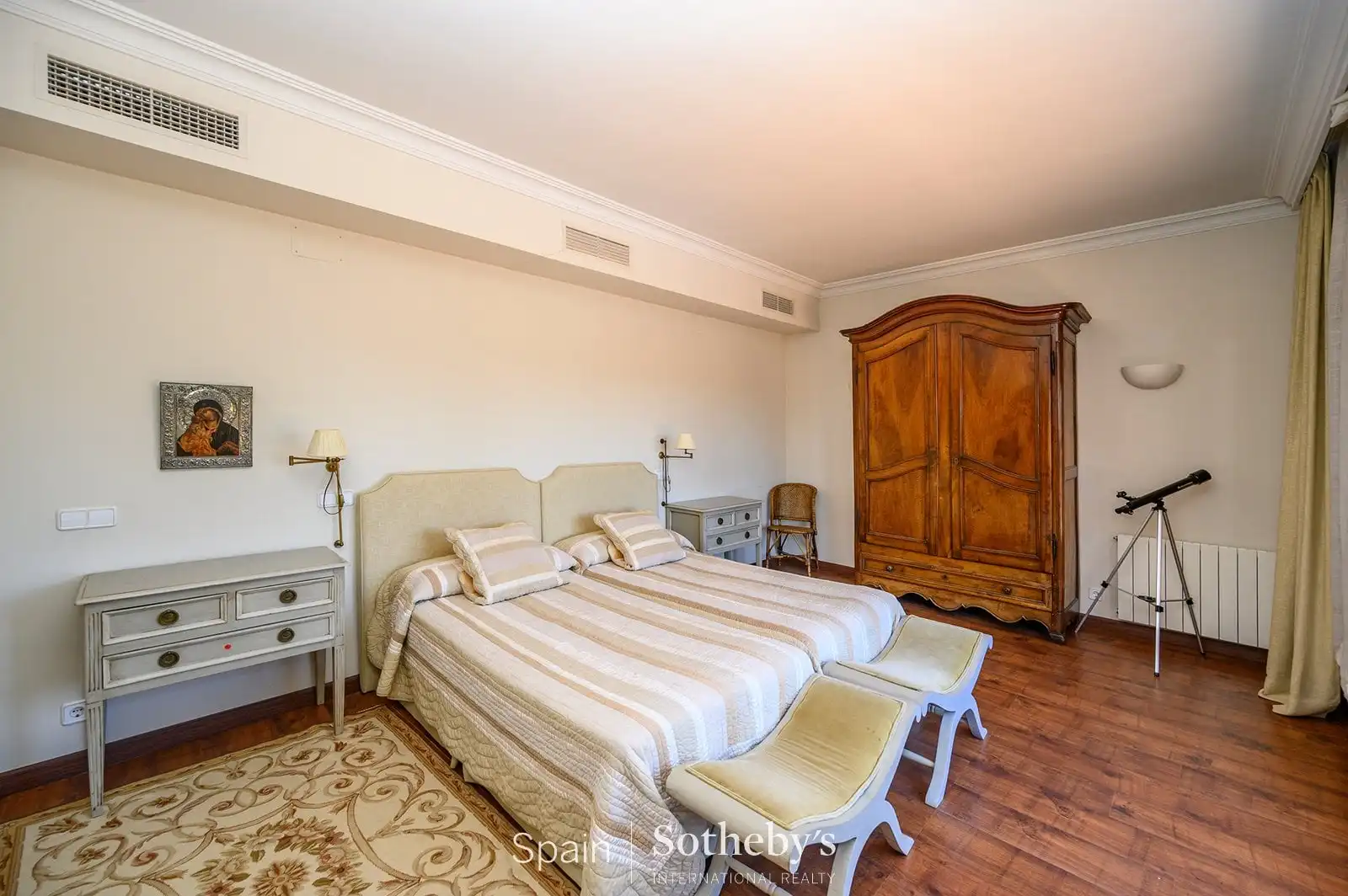 Schlafzimmer von Haus oder Chalet zum Verkauf in Toledo mit Klimaanlage, Heizung und Privatgarten