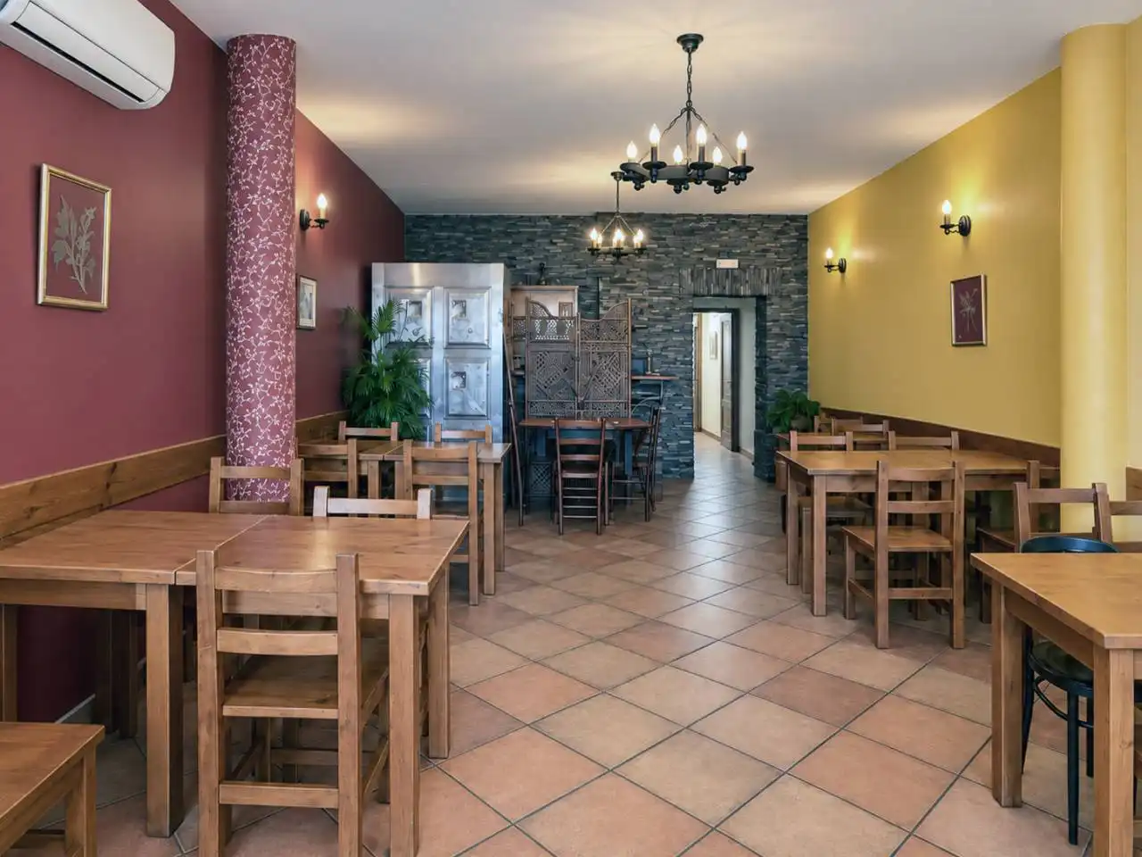 Business premises for sale in Sant Llorenç d'Hortons, imagen 2