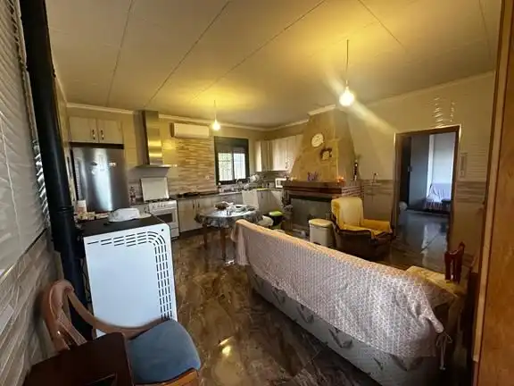 Cocina de Casa o chalet en venta en Sisante con Aire acondicionado, Calefacción y Terraza