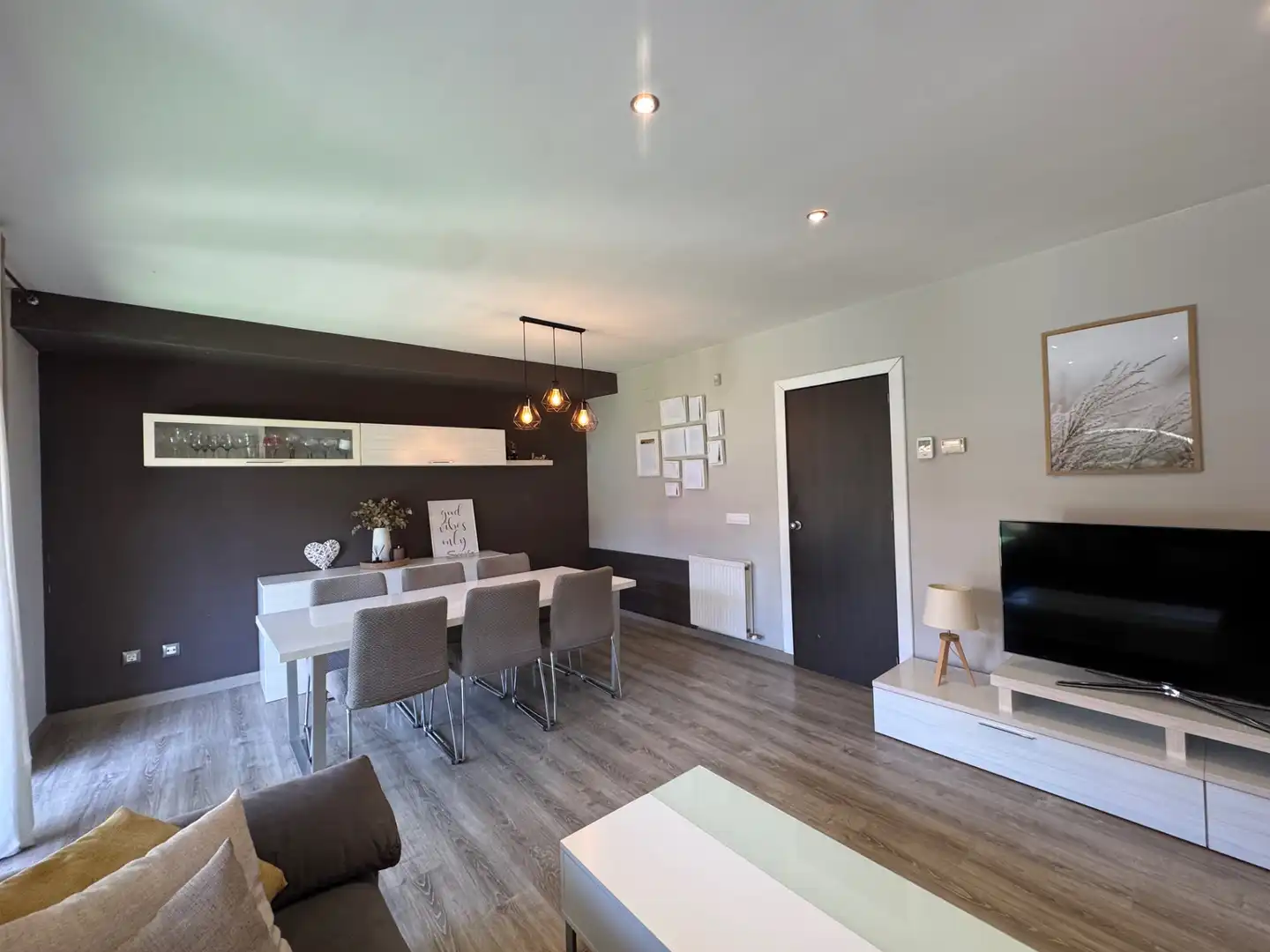 Sala de estar de Casa o chalet en venta en Palau-saverdera con Aire acondicionado, Calefacción y Jardín privado