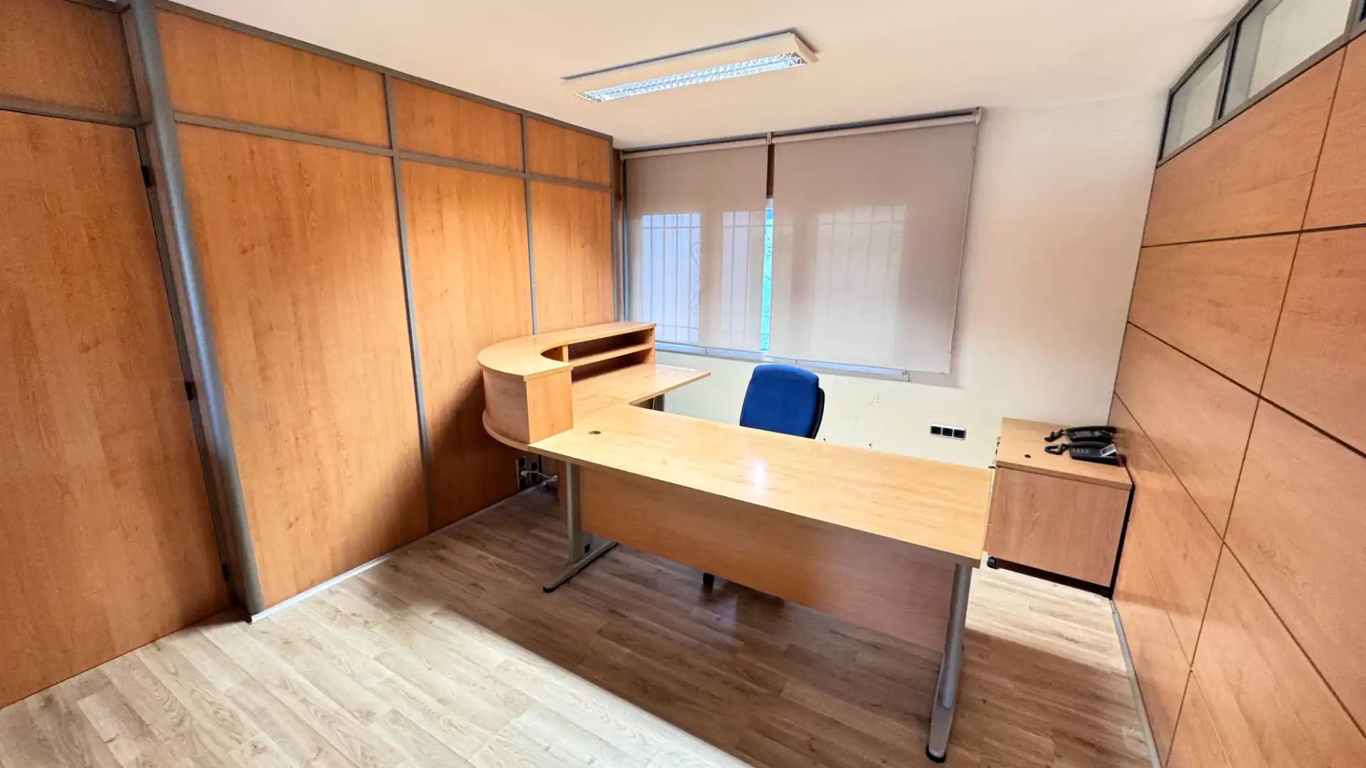 Büro zur Miete in Arteixo mit Terrasse, Möbliert und Balkon