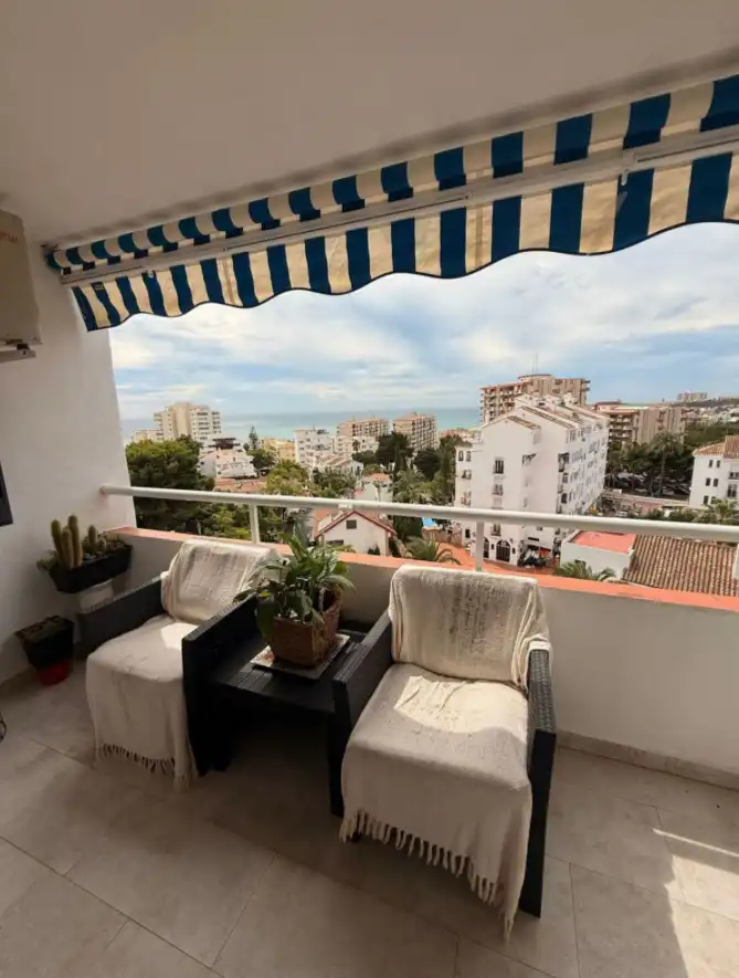 Piso con piscina en venta en Puerto Marina, imagen 5
