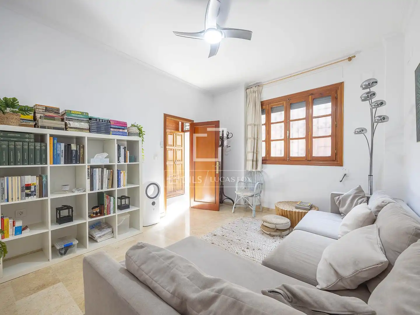 Sala d'estar de Casa o xalet en venda en Catarroja amb Aire condicionat, Calefacció i Terrassa