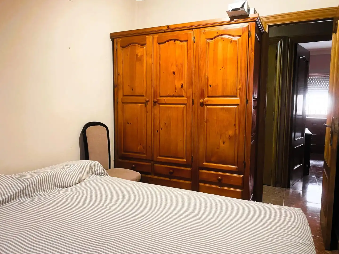 Habitación de Piso en venta en Valencia con Trastero y Balcón