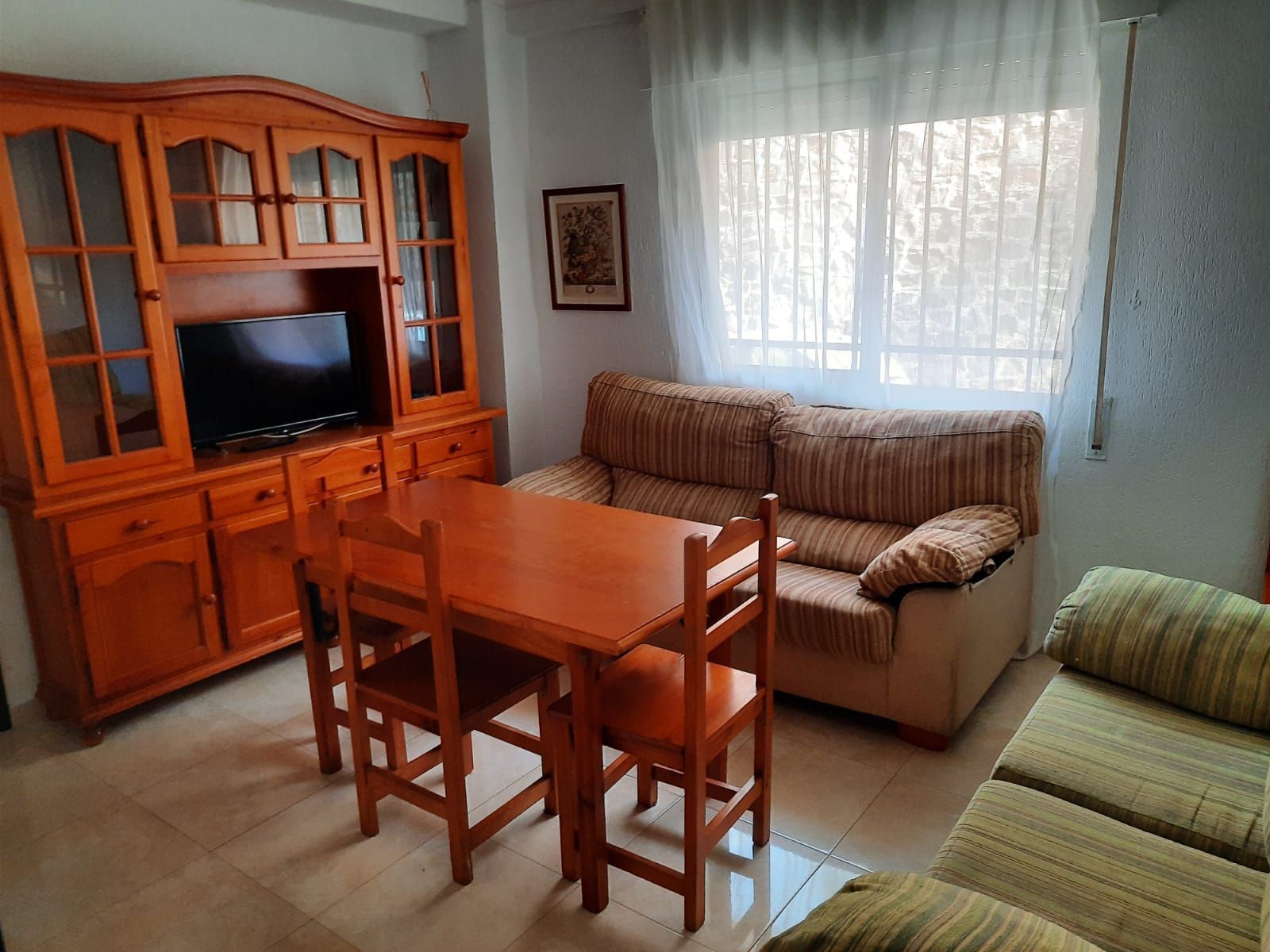 Sala d'estar de Pis de lloguer en  Huelva Capital amb Moblat