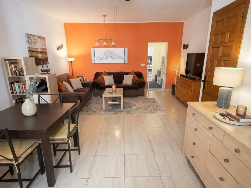 Sala d'estar de Casa adosada en venda en Alhaurín El Grande amb Terrassa