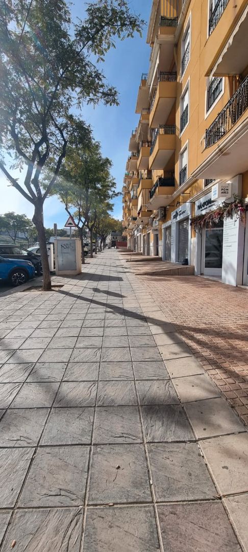 Vista exterior de Local de alquiler en Aspe con Terraza y Domótica