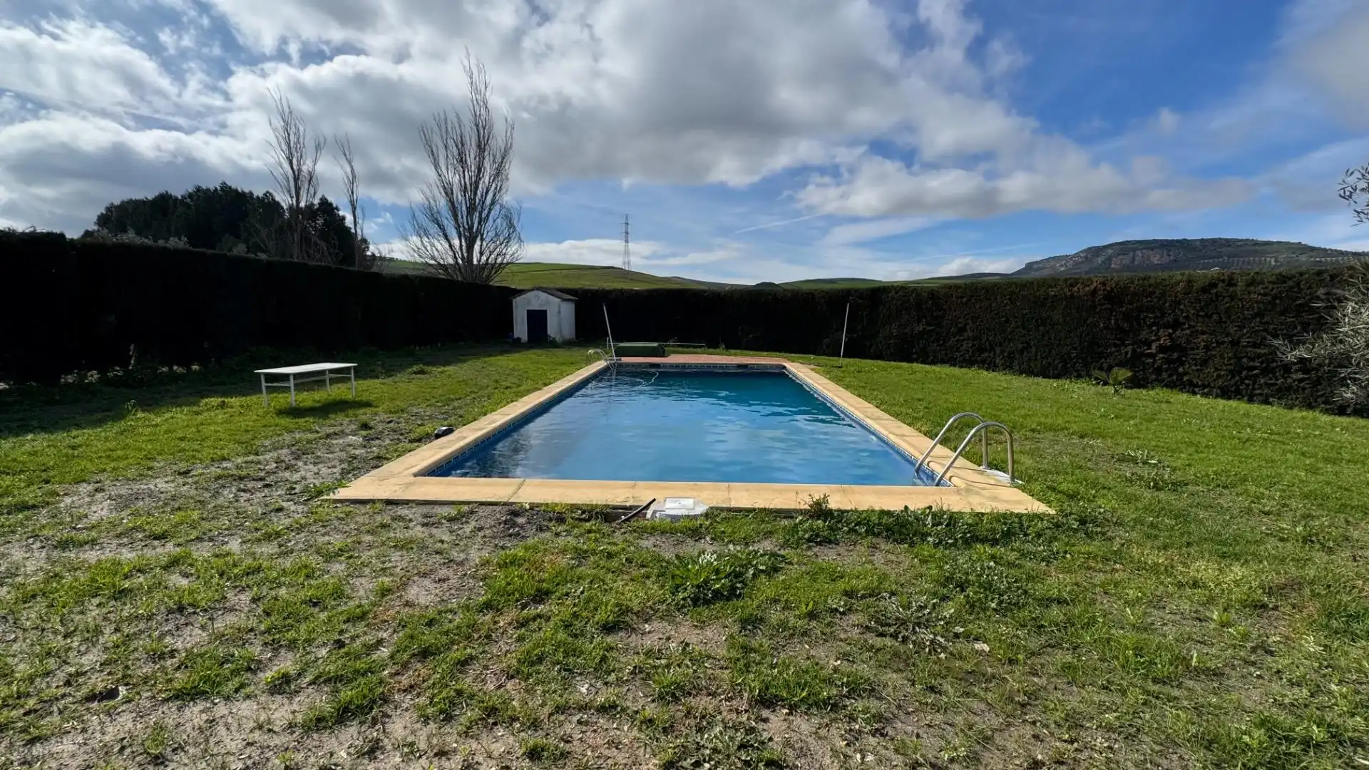 Piscina de Finca rústica en venta en Teba con Aire acondicionado, Jardín privado y Piscina