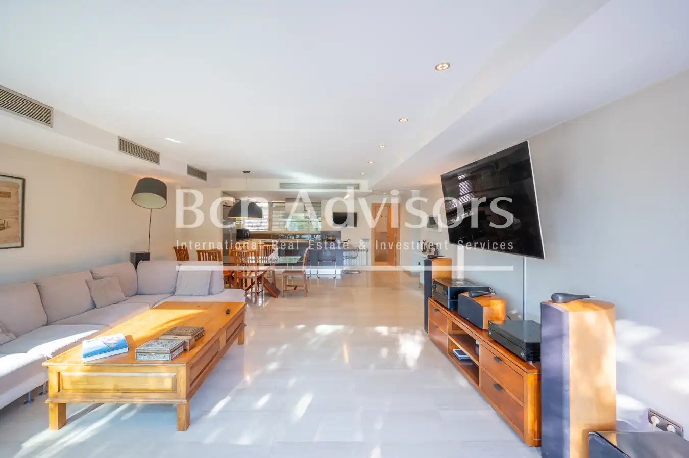 Sala de estar de Casa o chalet en venta en Barcelona con Aire acondicionado, Calefacción y Jardín privado