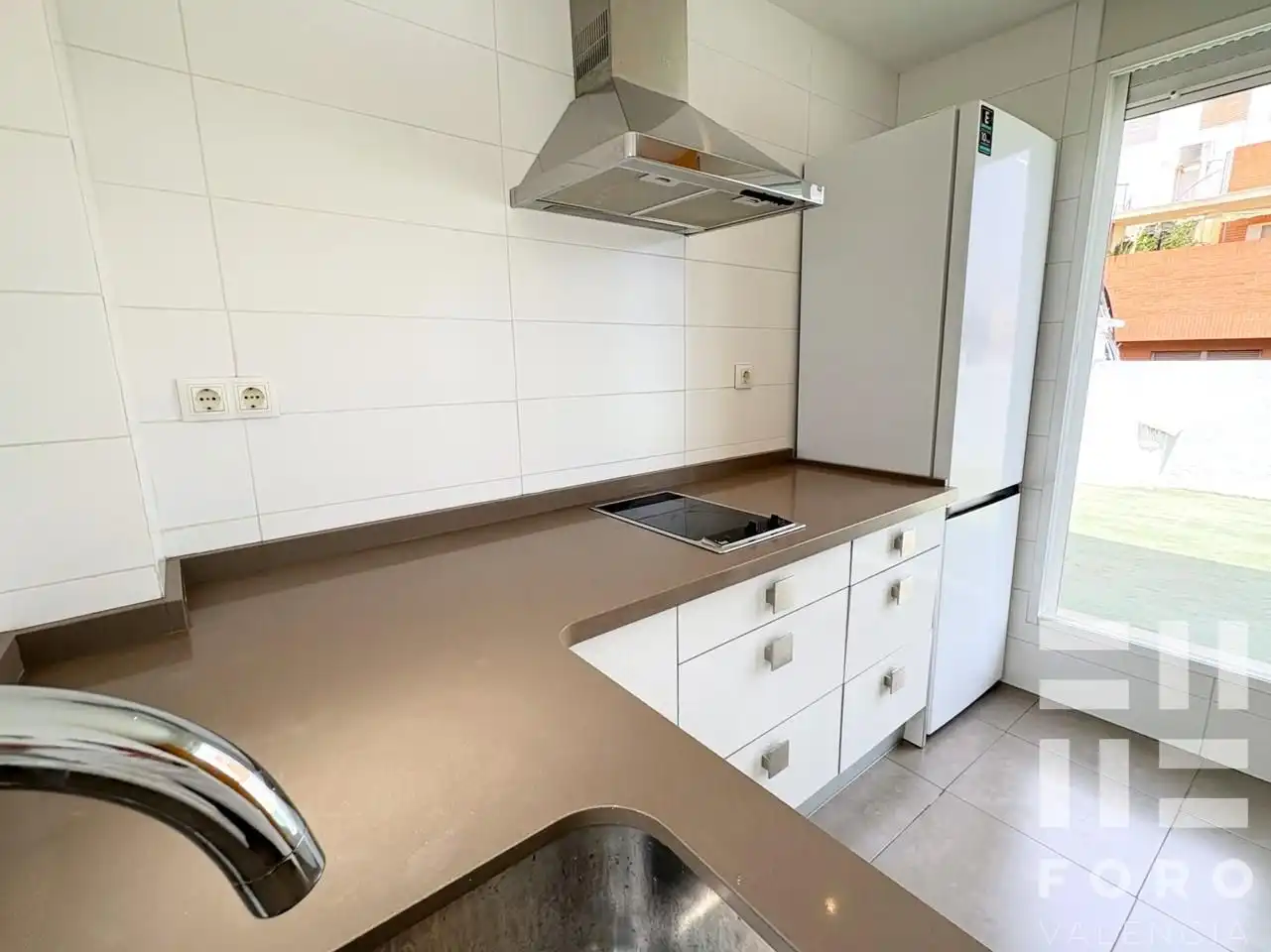 Cuina de Àtic de lloguer en Valencia amb Terrassa