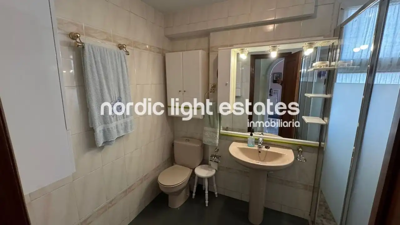 Piso con piscina en venta en La Carihuela - Los Nidos, imagen 17