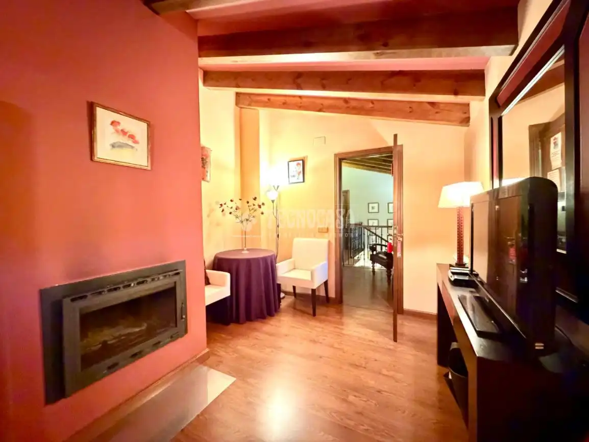 Casa o xalet en venda en Sigüenza amb Calefacció, Jardí privat i Terrassa