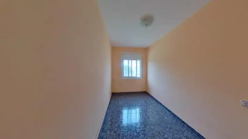Bedroom of Flat for sale in Sabadell